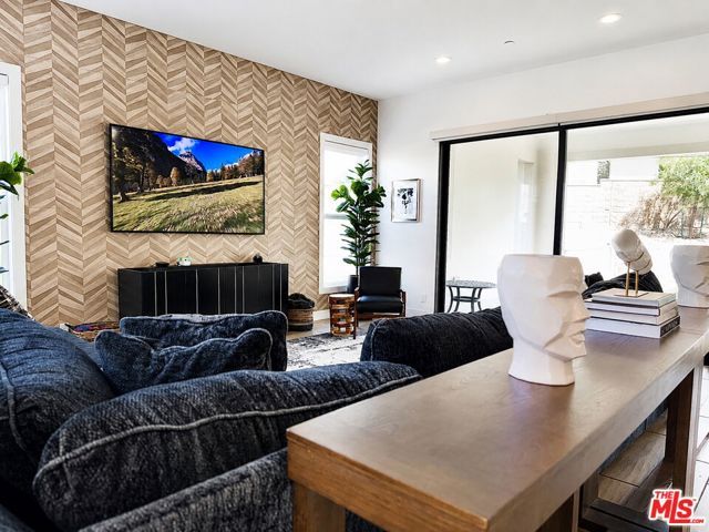 12316 N Finch Court, Porter Ranch (los Angeles), CA 91326