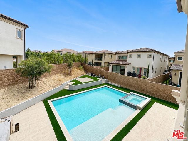 12316 N Finch Court, Porter Ranch (los Angeles), CA 91326
