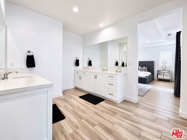 12316 N Finch Court, Porter Ranch (los Angeles), CA 91326