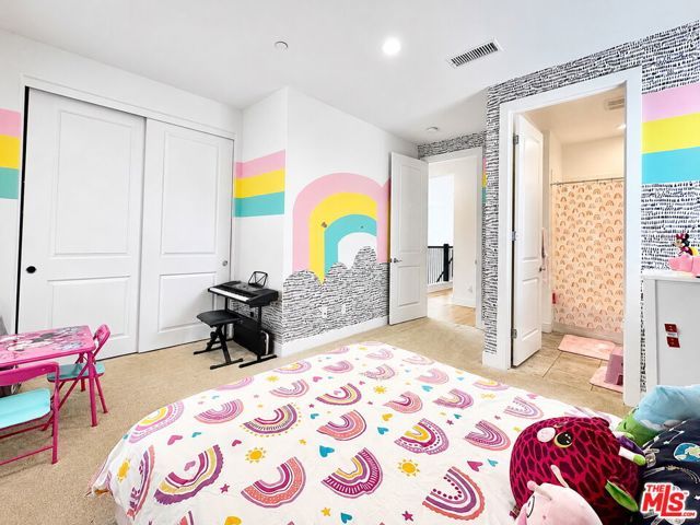 12316 N Finch Court, Porter Ranch (los Angeles), CA 91326