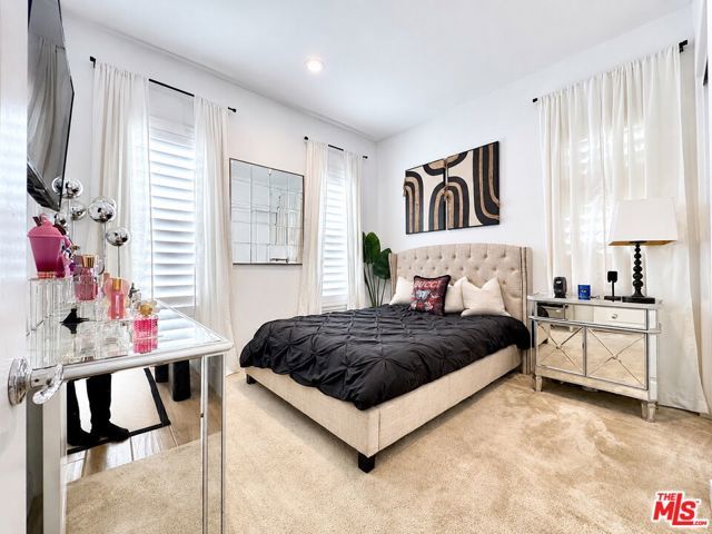 12316 N Finch Court, Porter Ranch (los Angeles), CA 91326