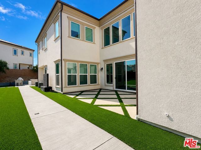 12316 N Finch Court, Porter Ranch (los Angeles), CA 91326