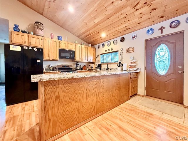 9689 Erie Canal Road, Croghan, NY 13327