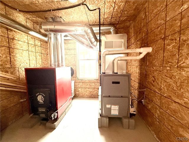 9689 Erie Canal Road, Croghan, NY 13327