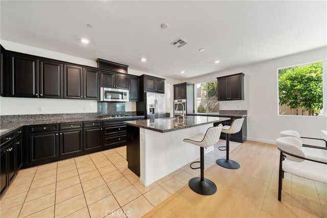 6956 La Rochelle Way, Chino, CA 91710