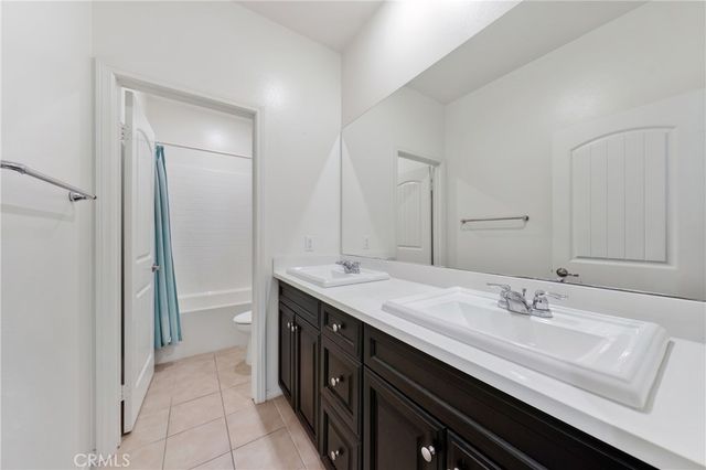 6956 La Rochelle Way, Chino, CA 91710