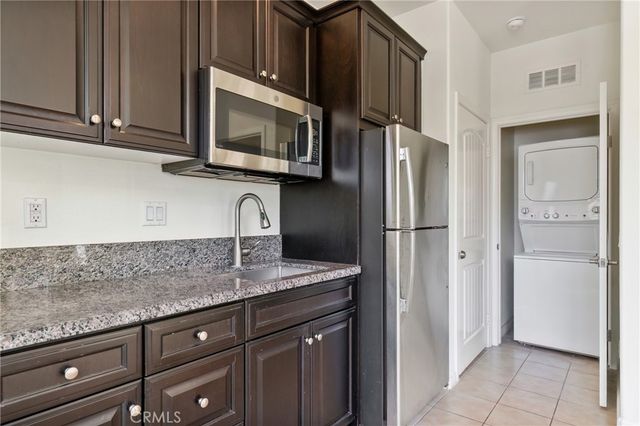 6956 La Rochelle Way, Chino, CA 91710