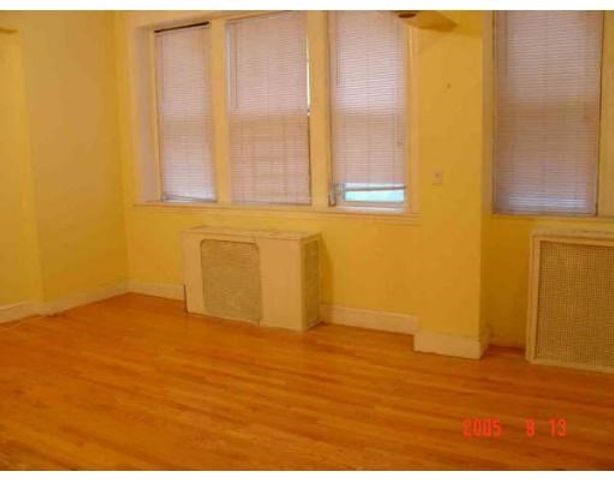 2001 Commonwealth Ave 6, Boston, MA 02135