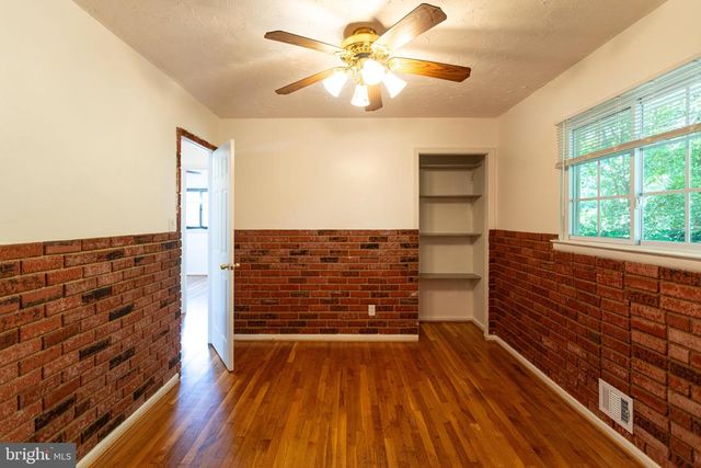 4203 LYONS ST, Temple Hills, MD 20748