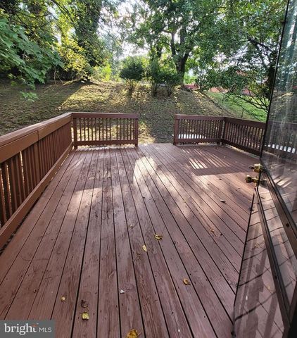 4203 LYONS ST, Temple Hills, MD 20748