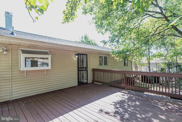 4203 LYONS ST, Temple Hills, MD 20748