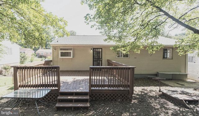 4203 LYONS ST, Temple Hills, MD 20748