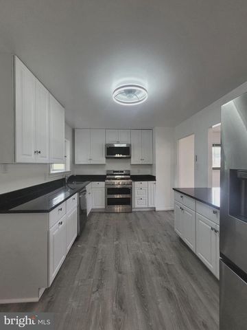 4203 LYONS ST, Temple Hills, MD 20748