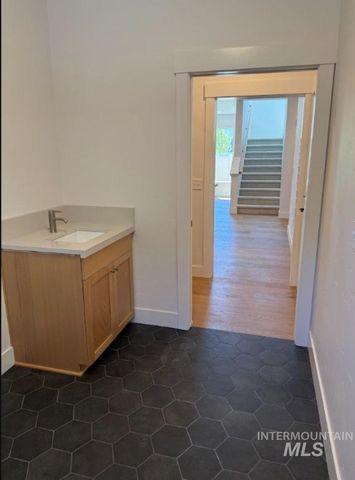 755 W Wrangler, Meridian, ID 83646