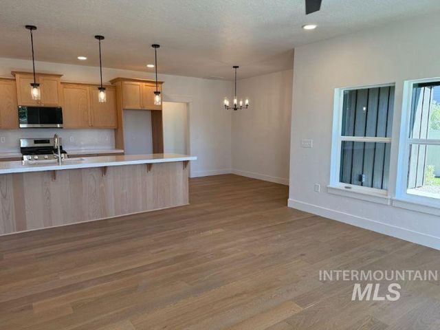 755 W Wrangler, Meridian, ID 83646