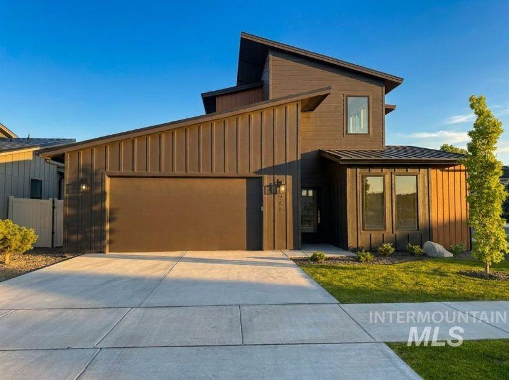 755 W Wrangler, Meridian, ID 83646