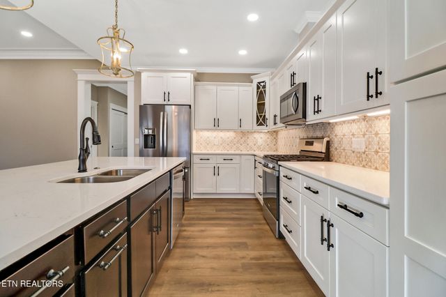 116 Highgate Drive, Crossville, TN 38558