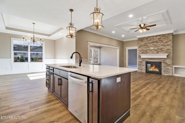 116 Highgate Drive, Crossville, TN 38558