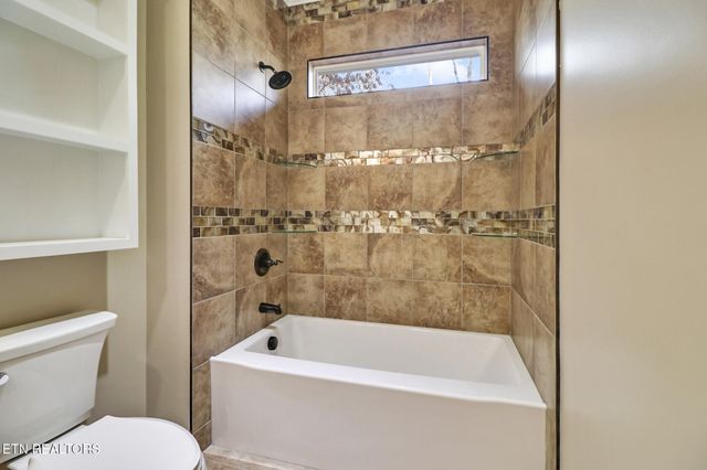 116 Highgate Drive, Crossville, TN 38558