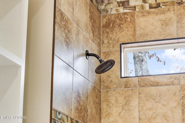 116 Highgate Drive, Crossville, TN 38558