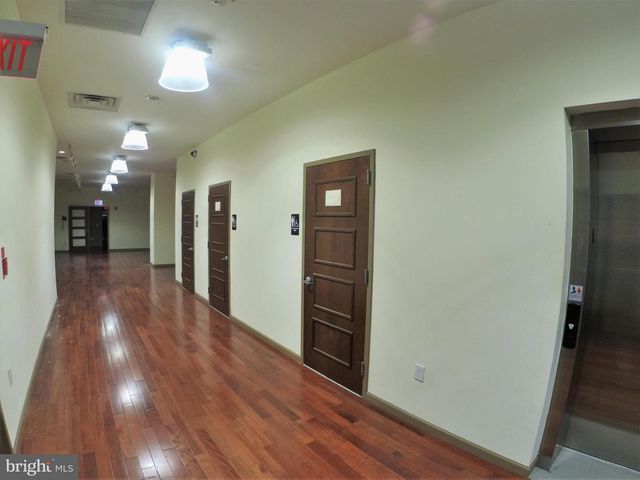 718 CHESTNUT ST, Philadelphia, PA 19106