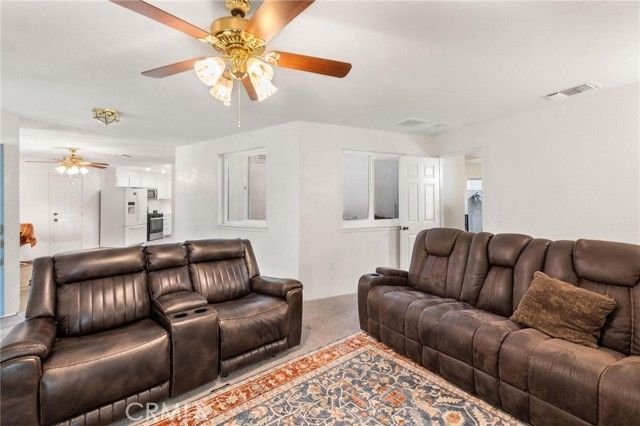 1076 Occidental Circle, Redlands, CA 92374