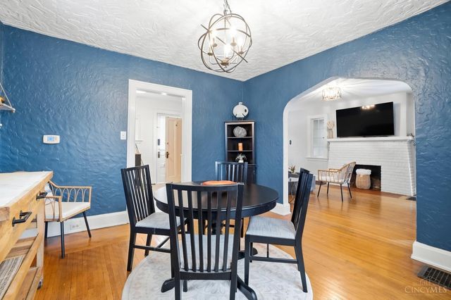 3110 Kinmont Street, Cincinnati, OH 45208