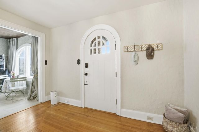 3110 Kinmont Street, Cincinnati, OH 45208