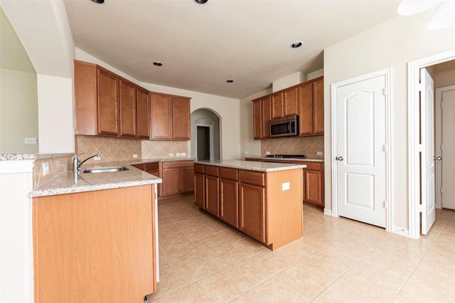 1608 Nacogdoches Valley Drive, League City, TX 77573