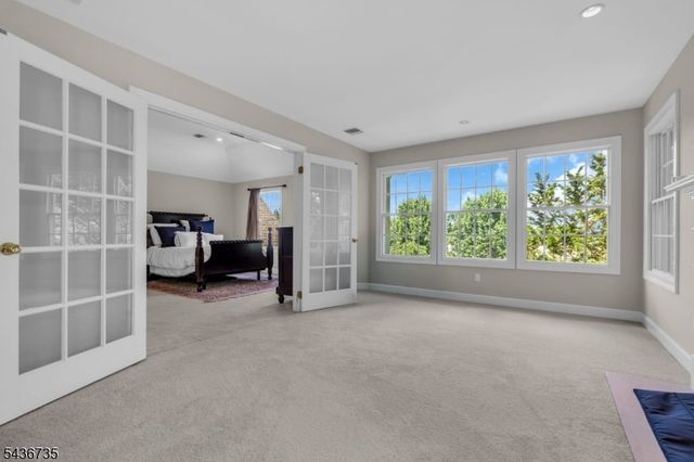 66 Beachmont Terrace, North Caldwell Boro, NJ 07006