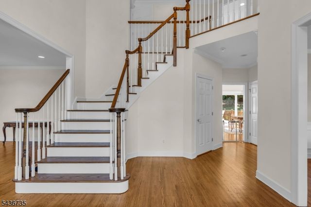 66 Beachmont Terrace, North Caldwell Boro, NJ 07006