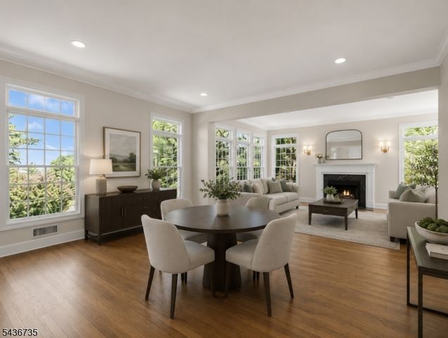 66 Beachmont Terrace, North Caldwell Boro, NJ 07006