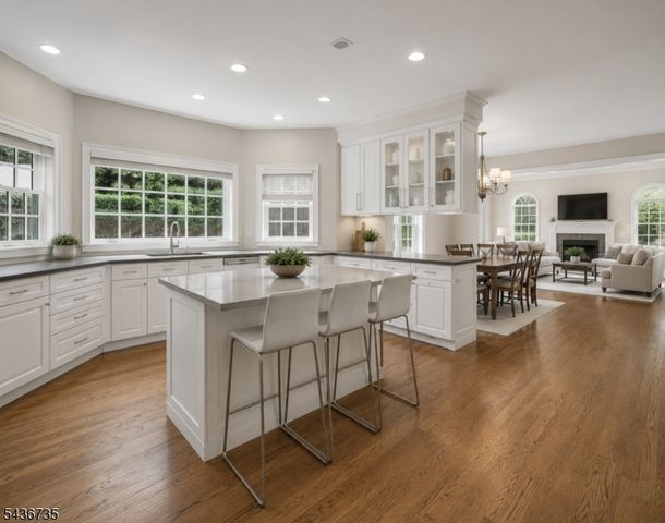 66 Beachmont Terrace, North Caldwell Boro, NJ 07006