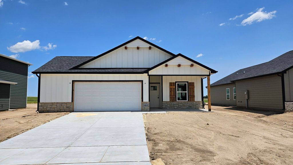 2227 S San Marino Cir, Andover, KS 67002