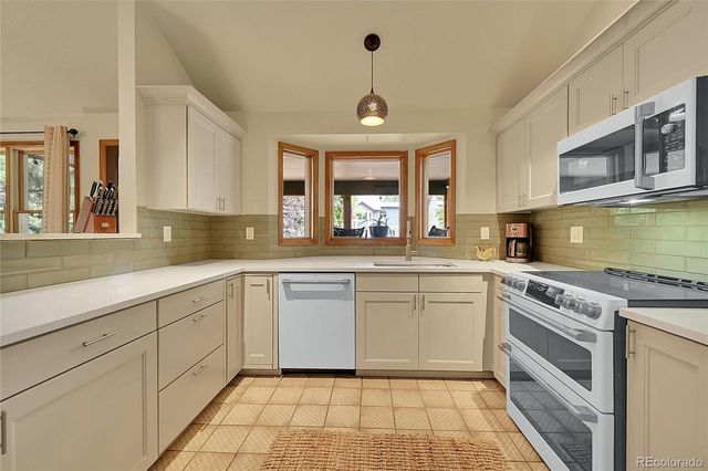 11434 W Roxbury Drive, Littleton, CO 80127