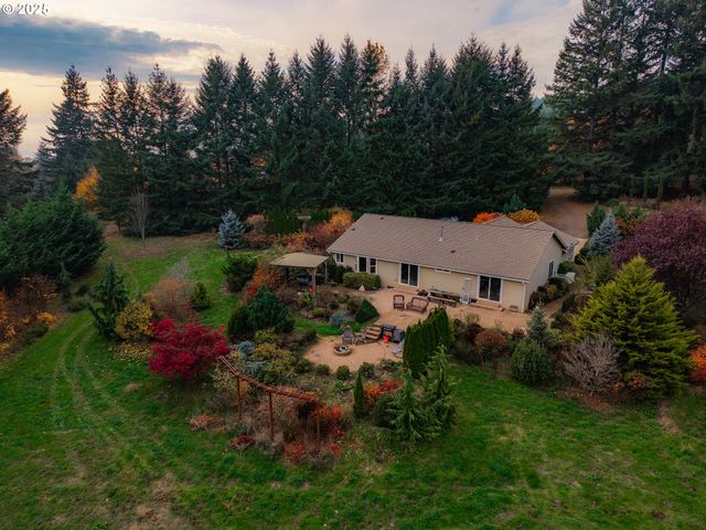 17200 Ne SLOPE Ln, Newberg, OR 97132