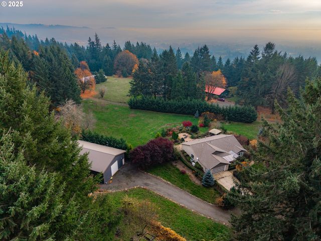 17200 Ne SLOPE Ln, Newberg, OR 97132