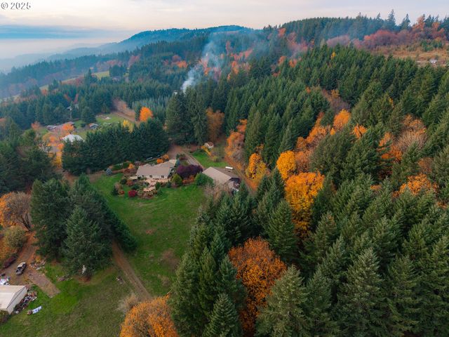 17200 Ne SLOPE Ln, Newberg, OR 97132