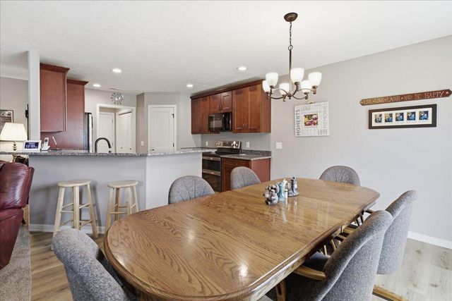 1220 N 29TH Street, Council Bluffs, IA 51501