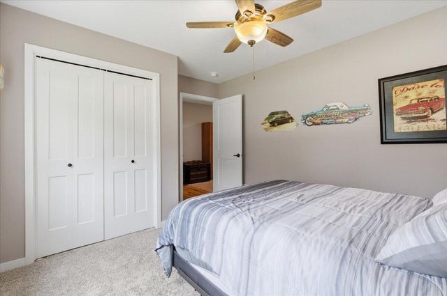1220 N 29TH Street, Council Bluffs, IA 51501