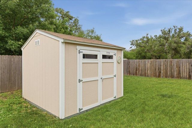 1220 N 29TH Street, Council Bluffs, IA 51501