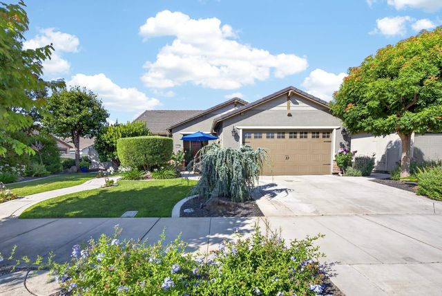 1370 Chestnut Hill Dr, Manteca, CA 95336
