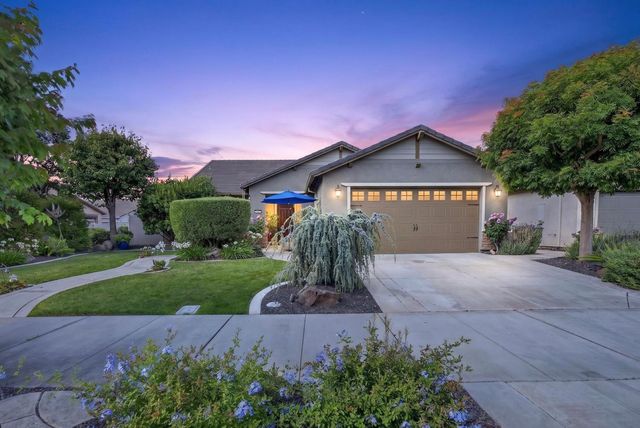 1370 Chestnut Hill Dr, Manteca, CA 95336