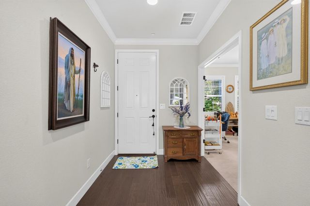 1370 Chestnut Hill Dr, Manteca, CA 95336
