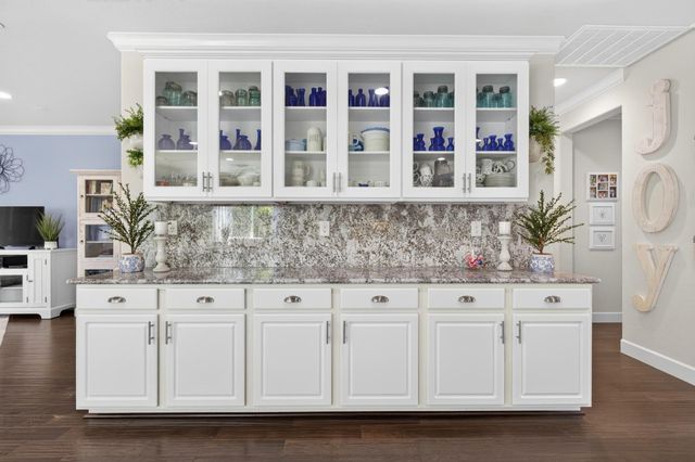 1370 Chestnut Hill Dr, Manteca, CA 95336
