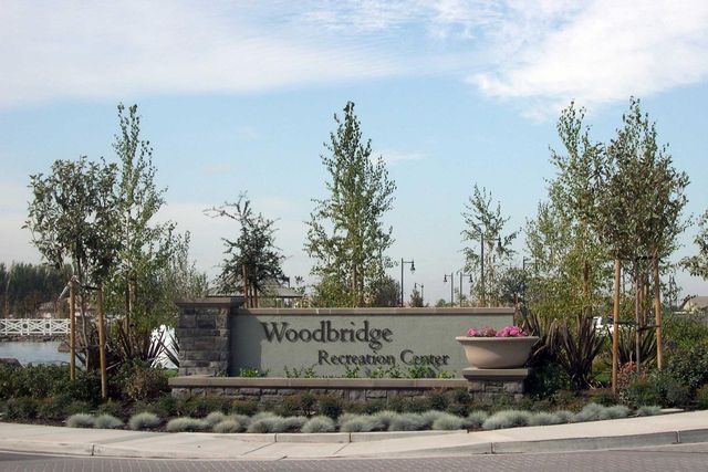 1370 Chestnut Hill Dr, Manteca, CA 95336