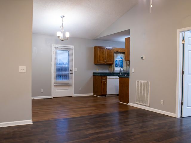 104 Jamie Ct, Shelbyville, TN 37160