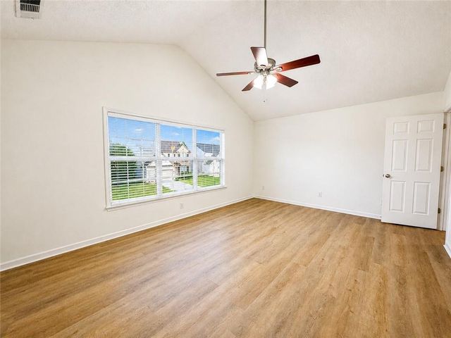8835 Grappe Trace, Suwanee, GA 30024