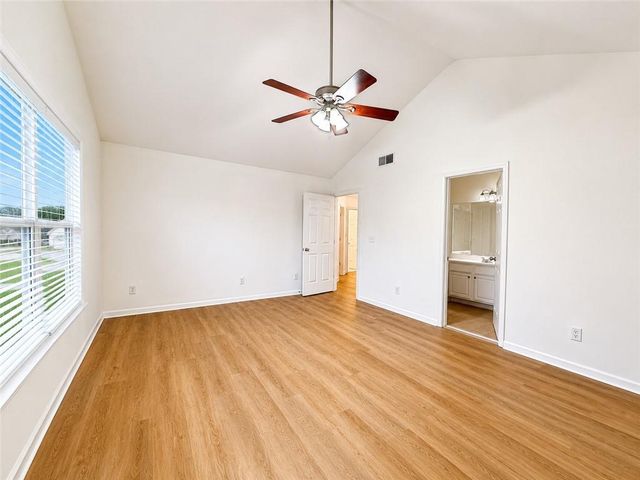 8835 Grappe Trace, Suwanee, GA 30024