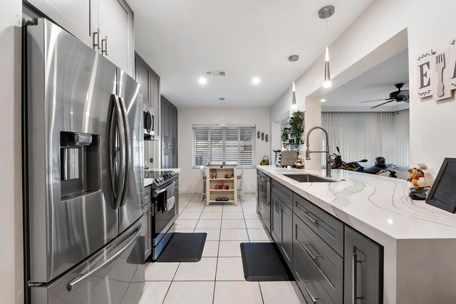 5020 SW 11th Street, Margate, FL 33068